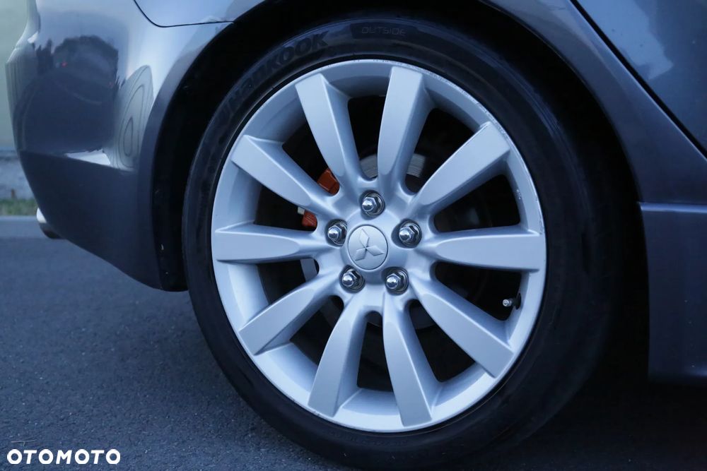 Mitsubishi Lancer 1.8 Intense - 28