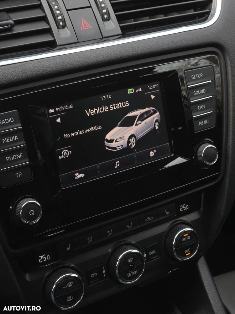 Skoda Octavia 1.8 TSI 4X4 ELEGANCE DSG - 24