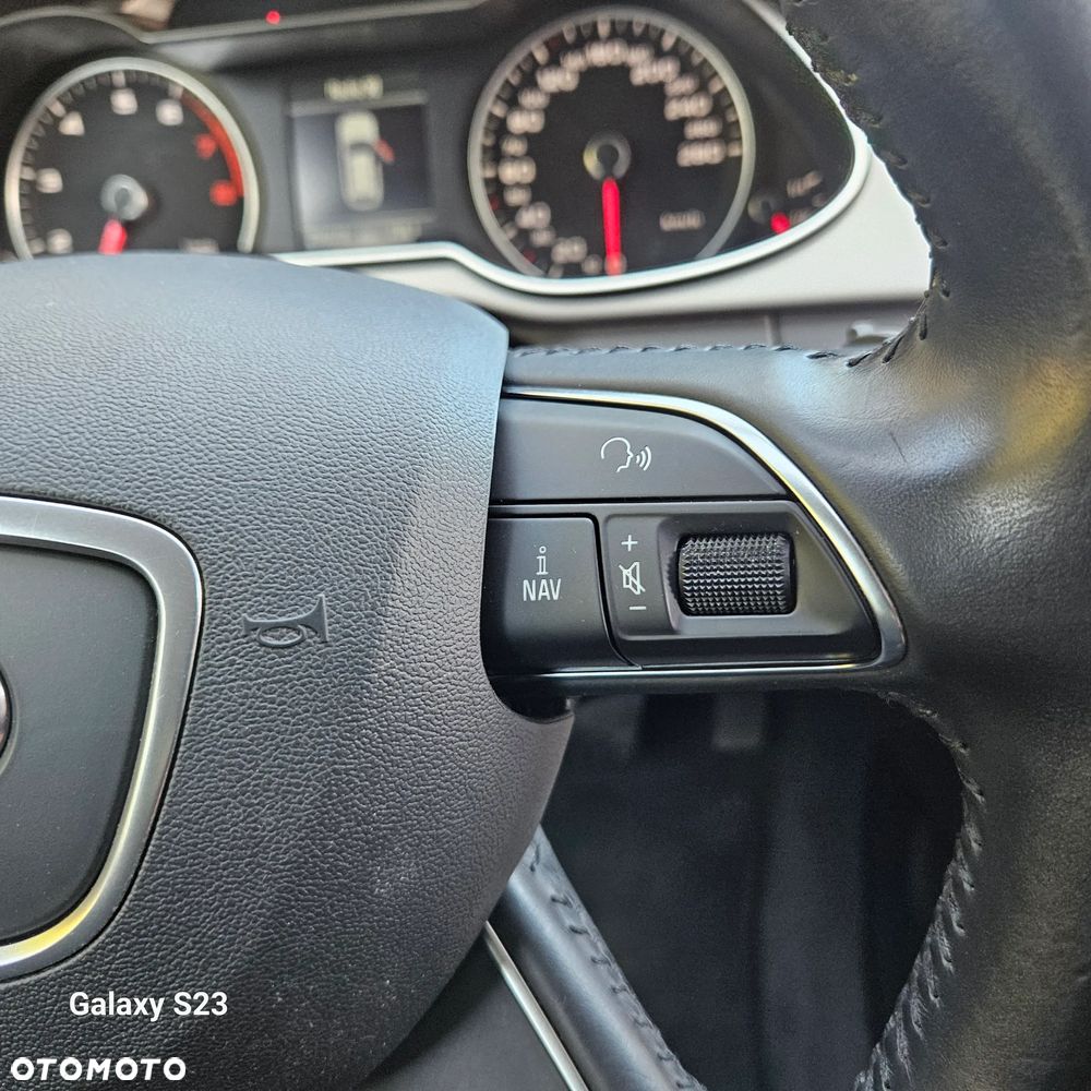 Audi A4 Avant 1.8 TFSI multitronic Ambiente - 33