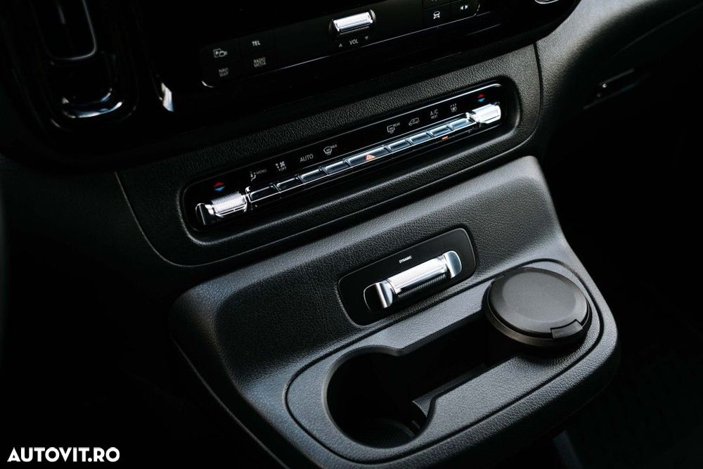 Mercedes-Benz Vito - 25