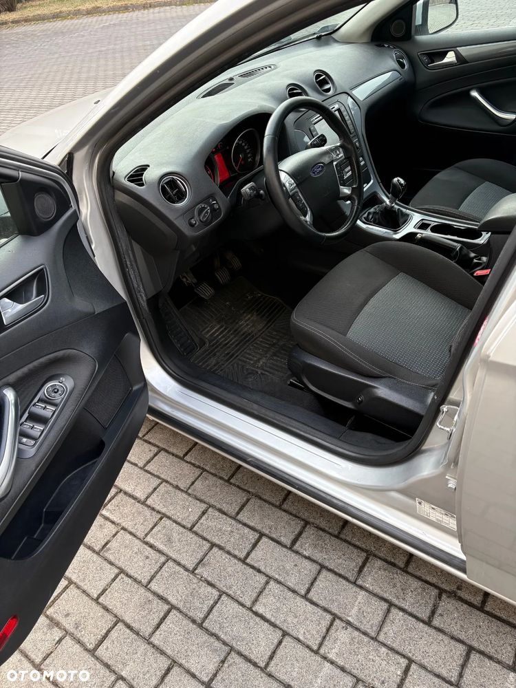 Ford Mondeo 2.0 TDCi Platinium X Plus (Titanium) - 8