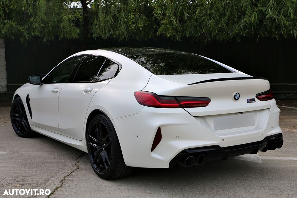 BMW M8 AT - 18