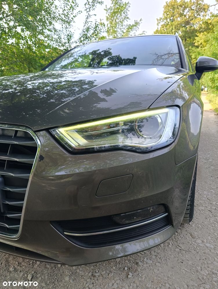 Audi A3 Sportback 1.6 TDI Attraction - 4