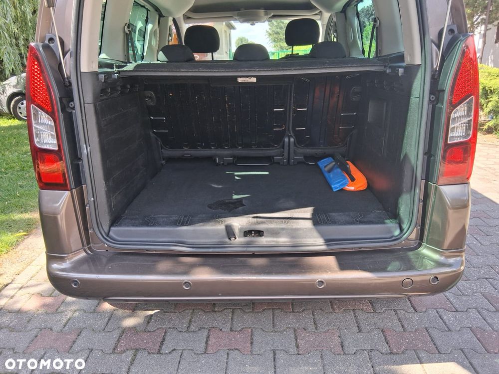 Peugeot Partner 98 VTi Family - 11