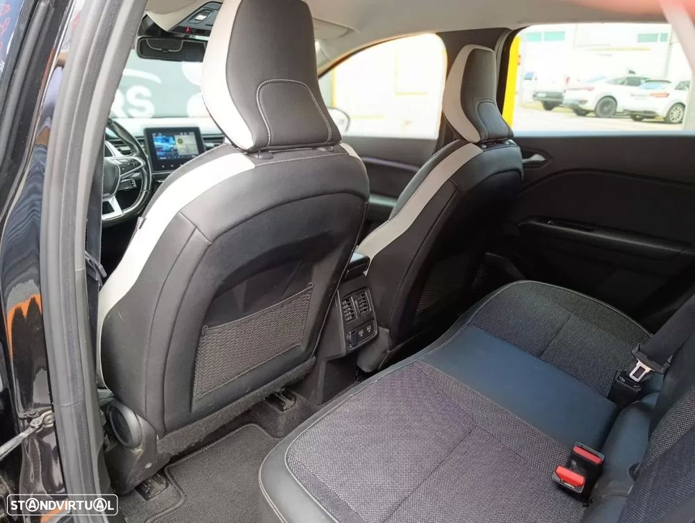 Renault Captur 1.0 TCe Techno - 27
