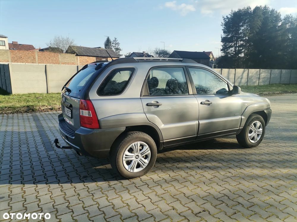 Kia Sportage 2.0 CRDi Expedition - 8