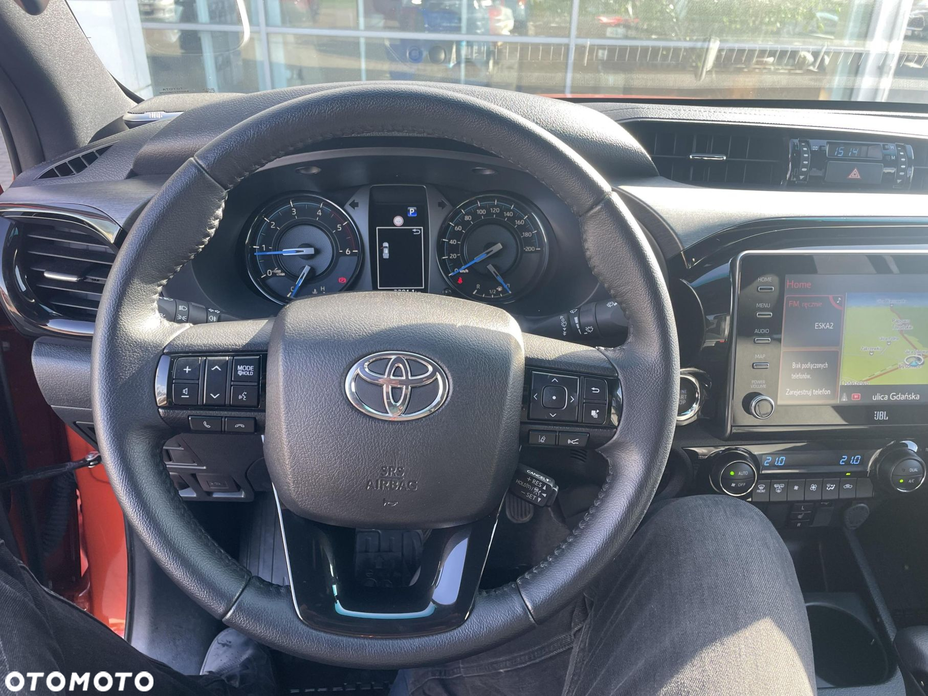Toyota Hilux 2.8 D-4D Double Cab Invincible Sport 4x4 - 13
