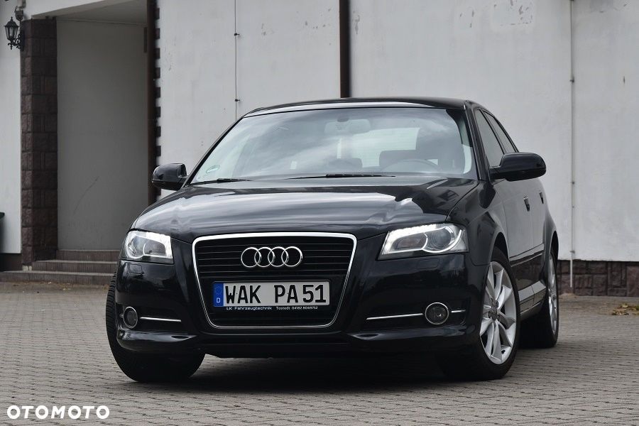 Audi A3 Sportback 2.0 TDI DPF Attraction - 4