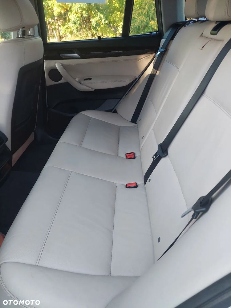 BMW X3 28i xDrive - 5