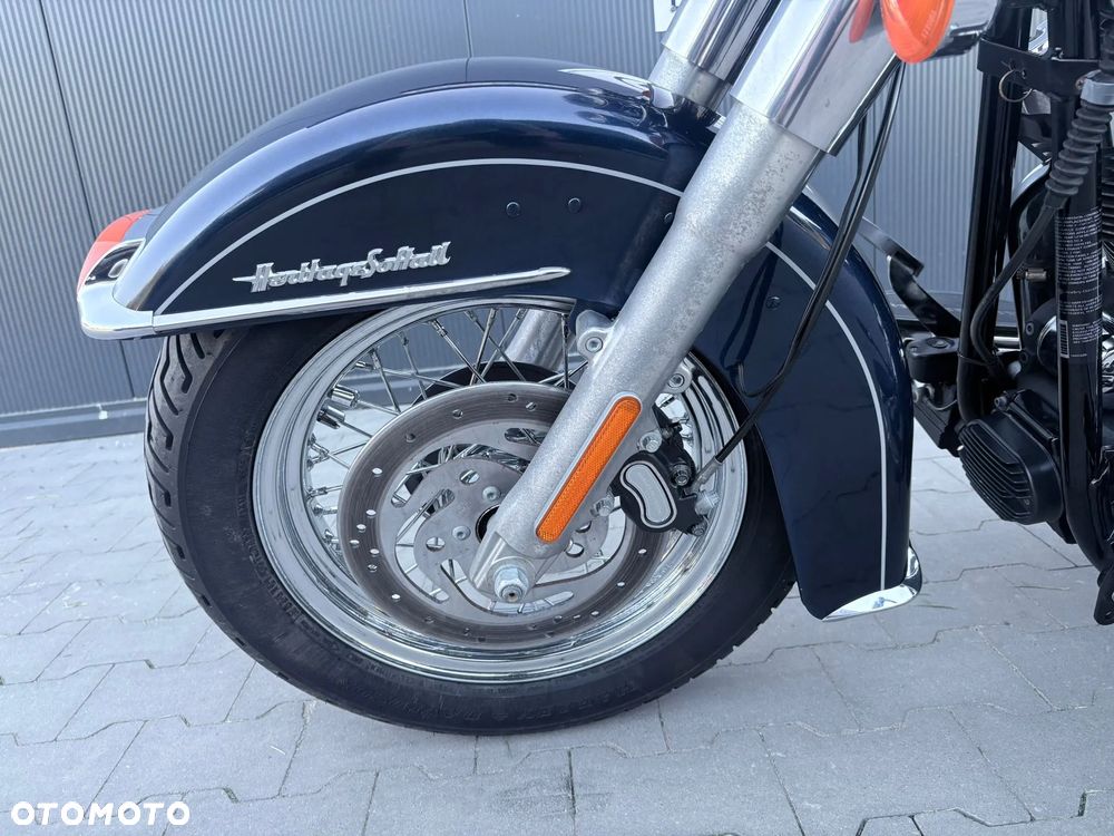 Harley-Davidson Softail Heritage Classic - 14