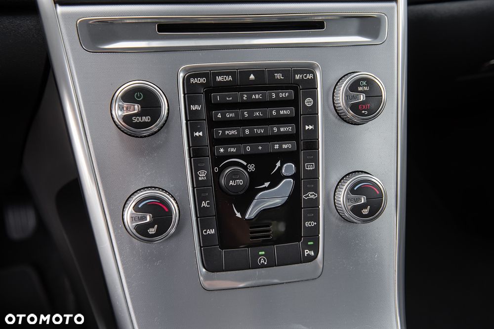 Volvo XC 60 - 27