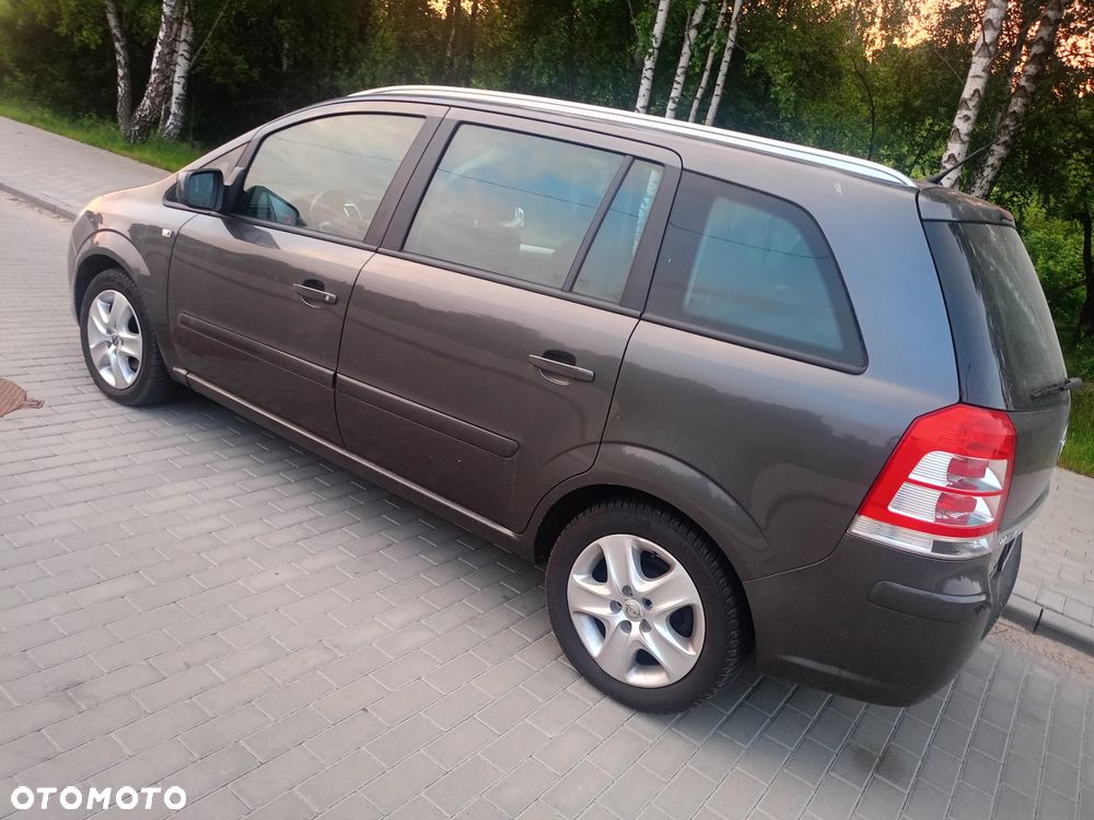 Opel Zafira 1.8 Enjoy - 7