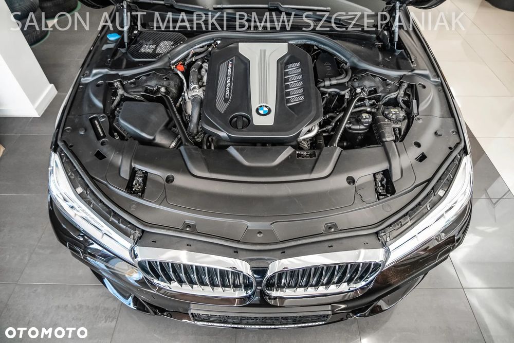 BMW Seria 7 750d xDrive - 36