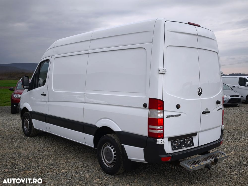 Mercedes-Benz Sprinter - 9