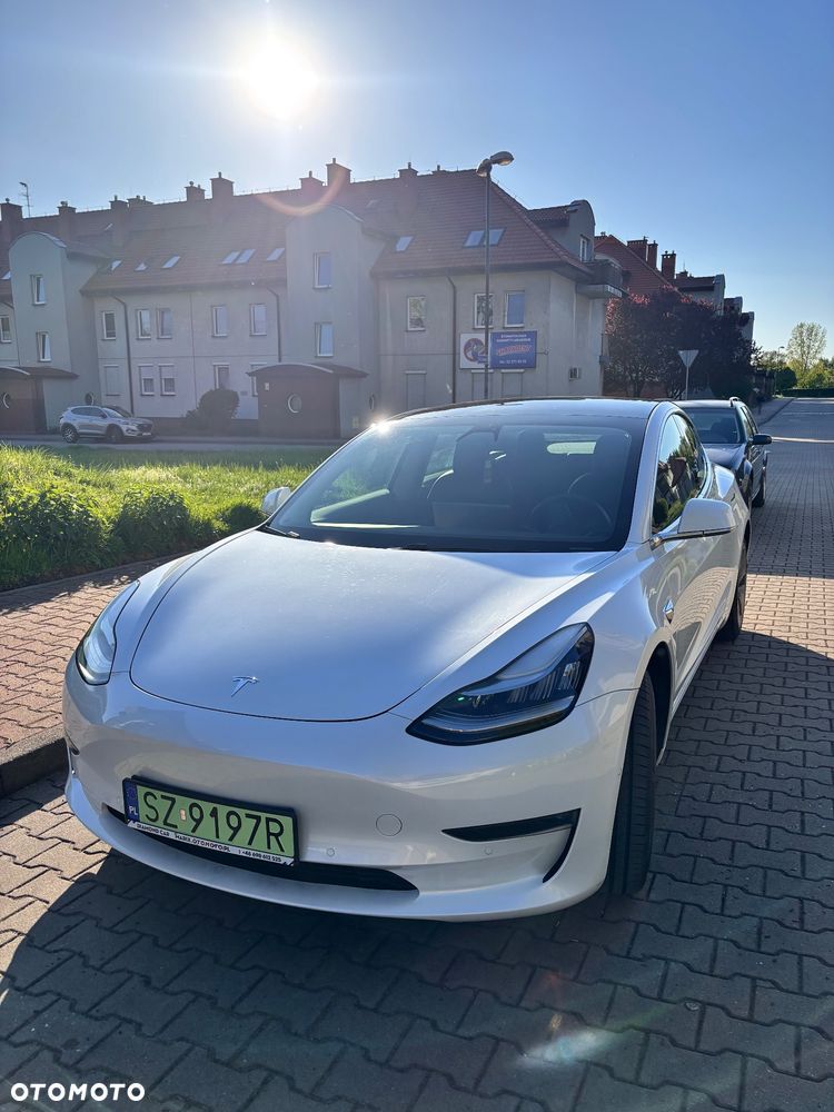 Tesla Model 3 Langstreckenbatterie Allradantrieb Dual Motor - 3