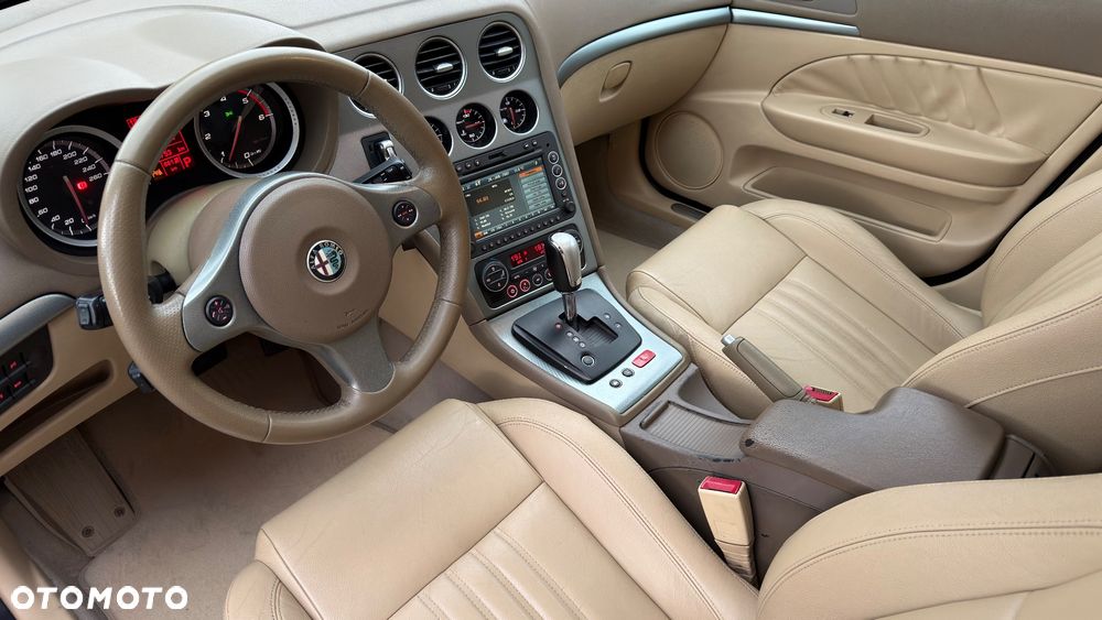 Alfa Romeo 159 1.9 JTDM 16V DPF Q-Tronic - 5