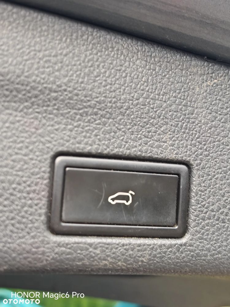 Volkswagen Sharan 2.0 TDI 4Mot Highline - 20