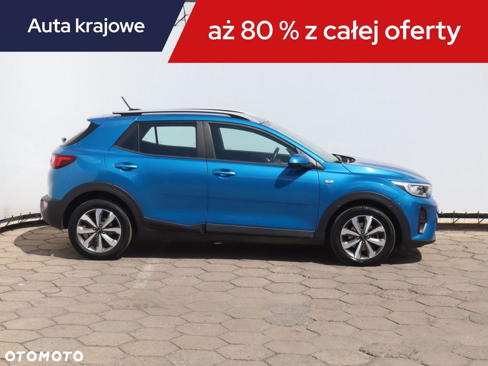 Kia Stonic - 8