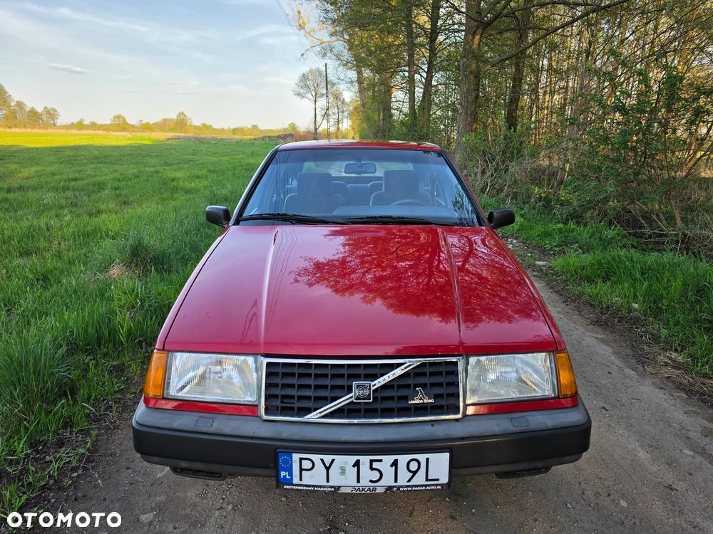 Volvo Seria 400 - 6