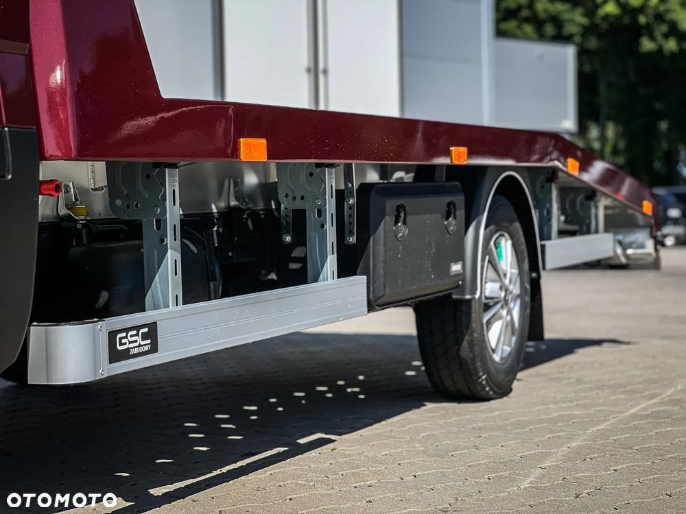 Iveco 35S18HA8 3.0 Diesel 180 KM AT8 'ZF' Autolaweta, Sypialnia, GSC - 12