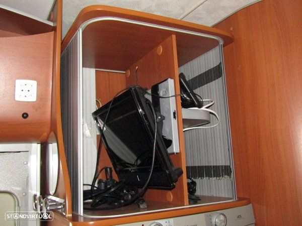 McLouis Tandy CAMA CENTRAL C/ EXTRAS - 21