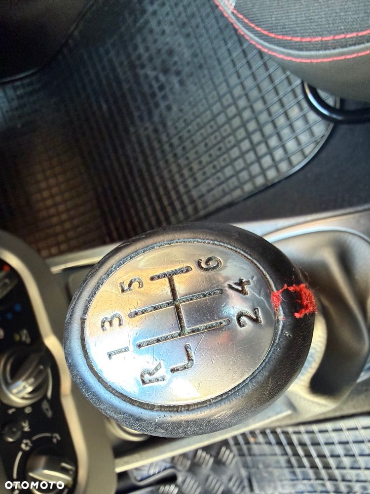 Dacia Duster dCi 110 FAP 4x4 Delsey - 30