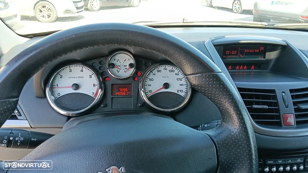 Peugeot 207 1.4 16V Sport - 5