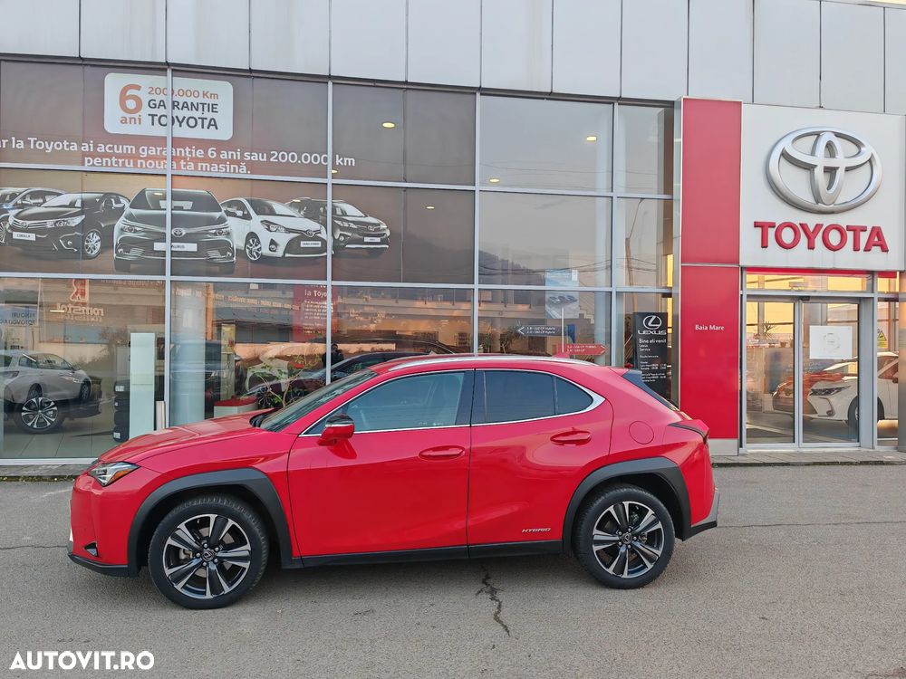 Lexus UX 250h FWD Executive - 5