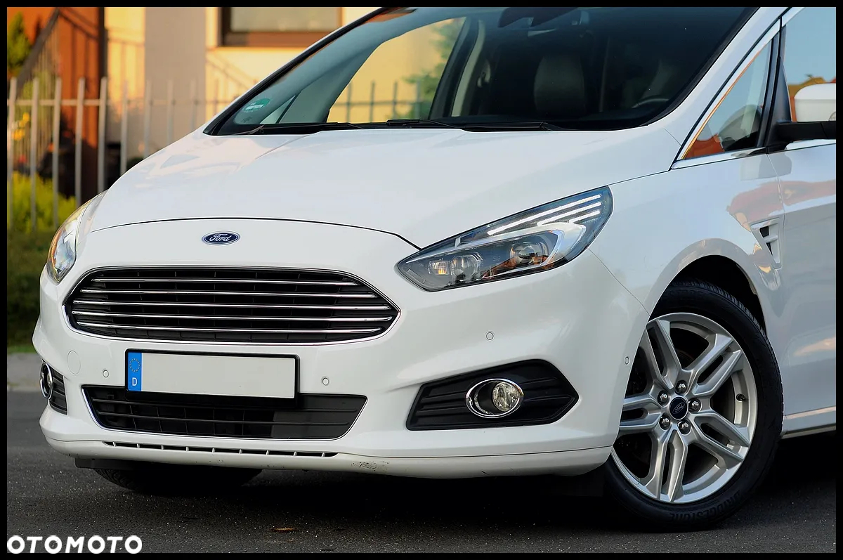 Ford S-Max 2.0 TDCi Titanium - 11