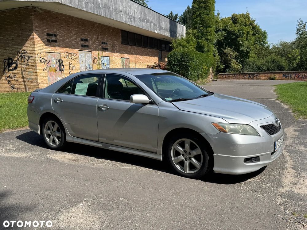 Toyota Camry 2.4 SE - 3