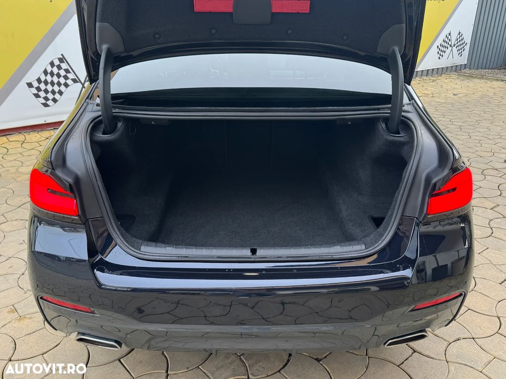 BMW Seria 5 520d Aut. M Sport Edition - 26