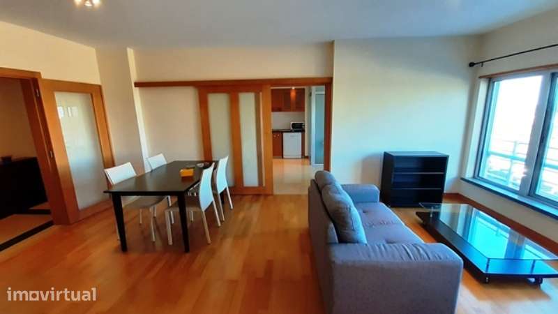 APARTAMENTO T2 + GARAGEM COMUM 1 lugar + ARRECADAÇÃO - Grande imagem: 4/16