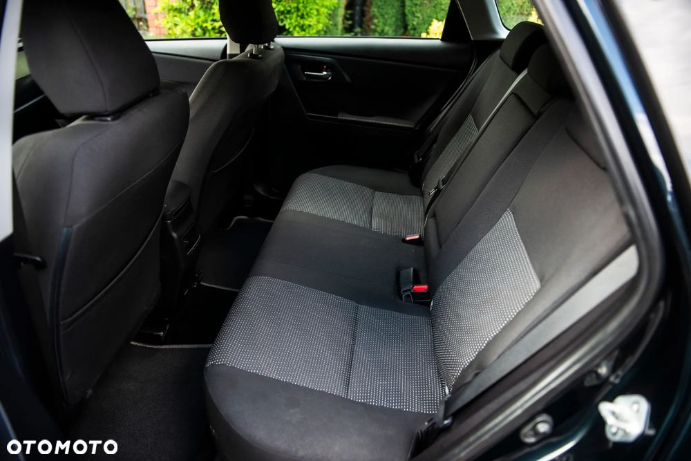 Toyota Auris 1.6 Valvematic Comfort - 31