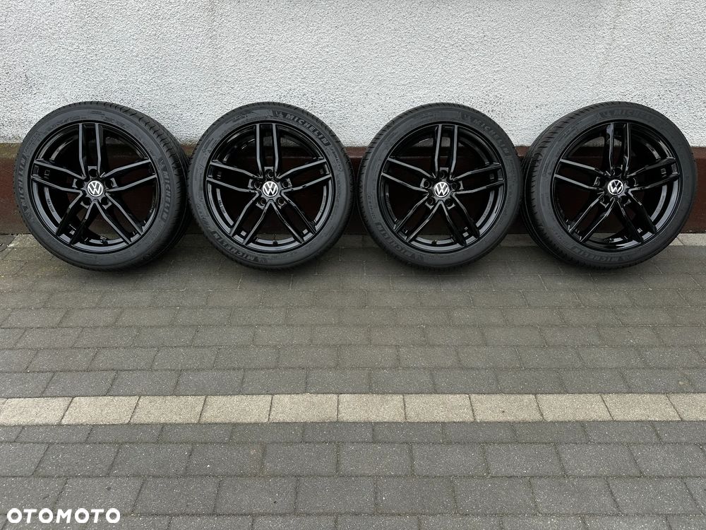 225 45 17 / Seat Leon VW Golf Caddy Touran Passat Skoda Octavia / 5x112 POLECAM 5G0 - 2