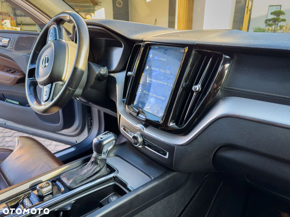 Volvo XC 60 T5 AWD Inscription - 15