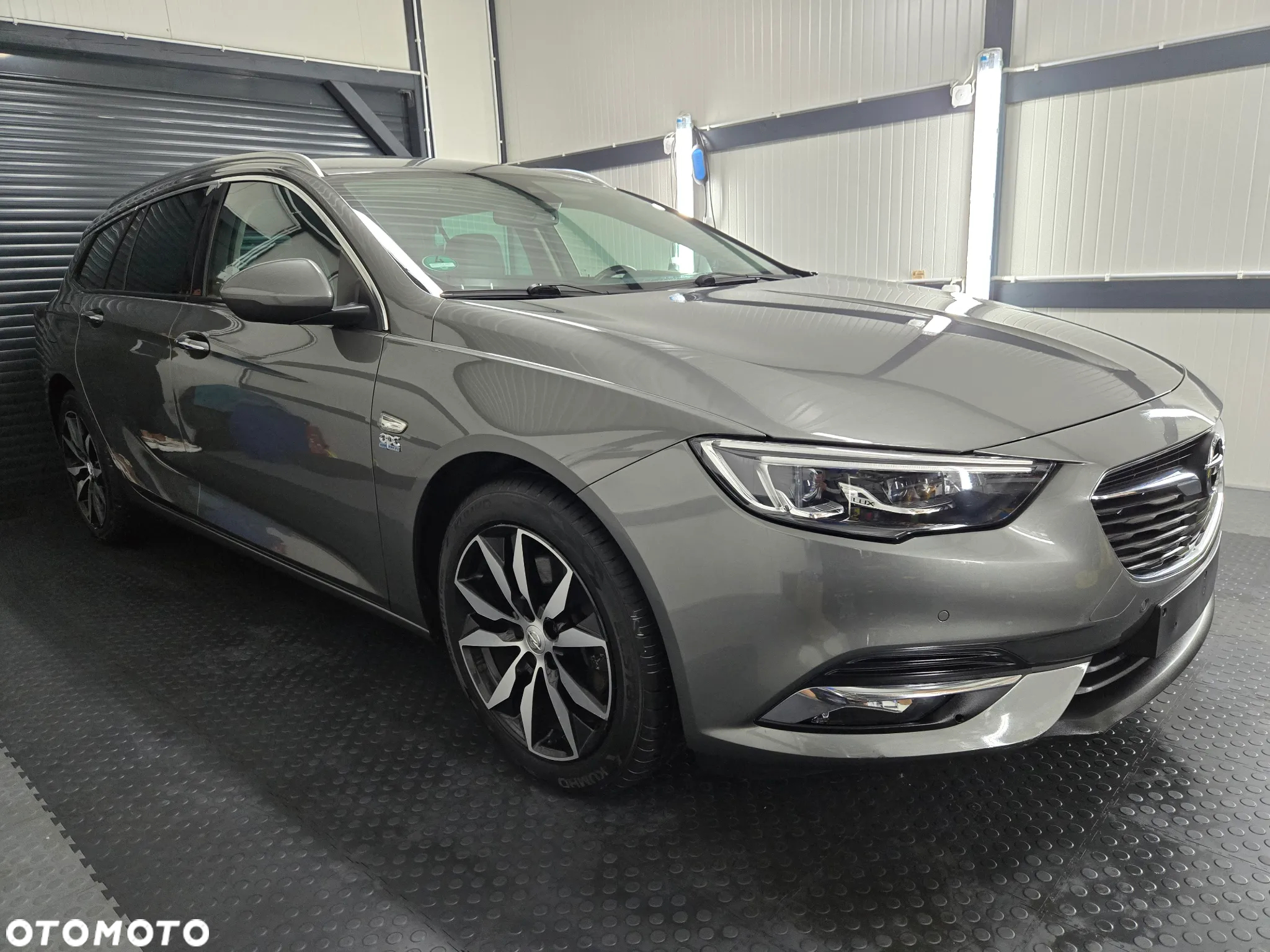Opel Insignia 2.0 CDTI 4x4 Ultimate S&S - 2