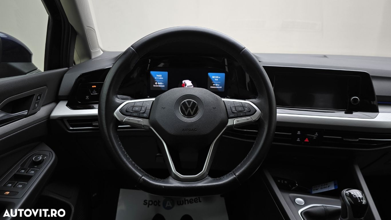 Volkswagen Golf 2.0 TDI Life - 14