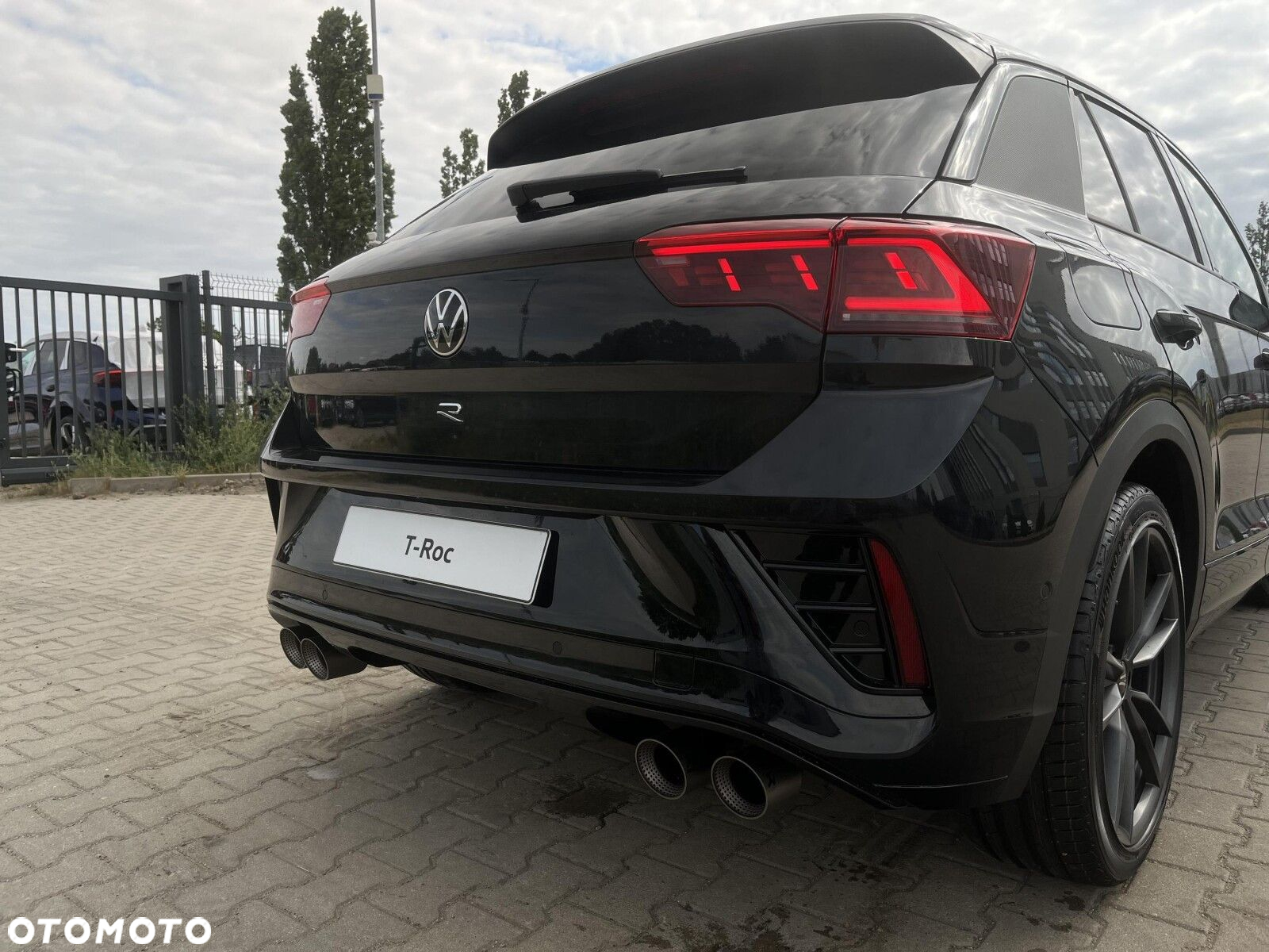 Volkswagen T-Roc 2.0 TSI 4Motion R DSG - 11