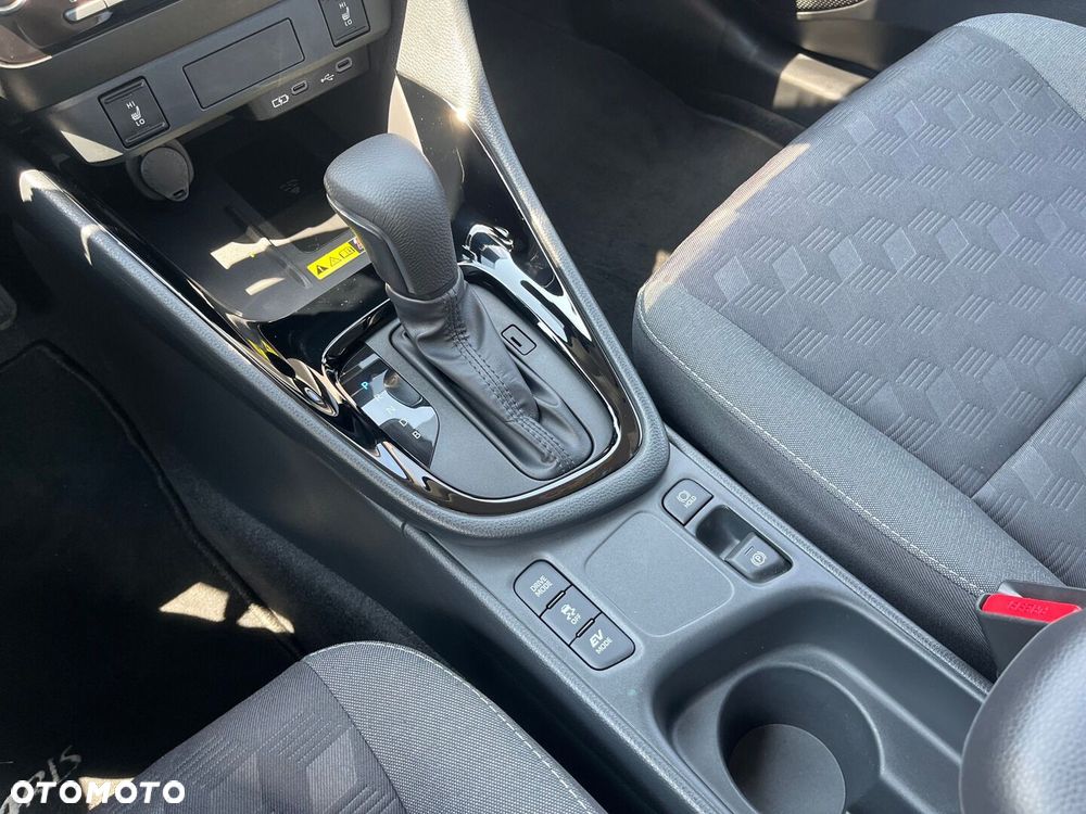 Toyota Yaris Hybrid 1.5 Style - 16