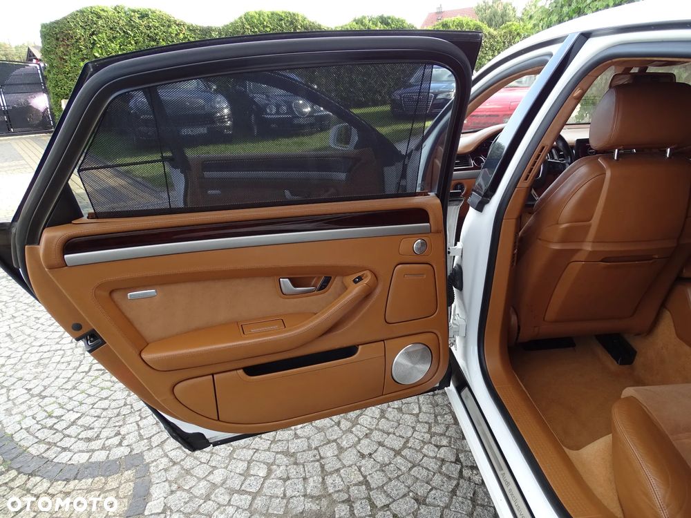 Audi A8 4.2 TDI DPF Quattro Langversion - 38