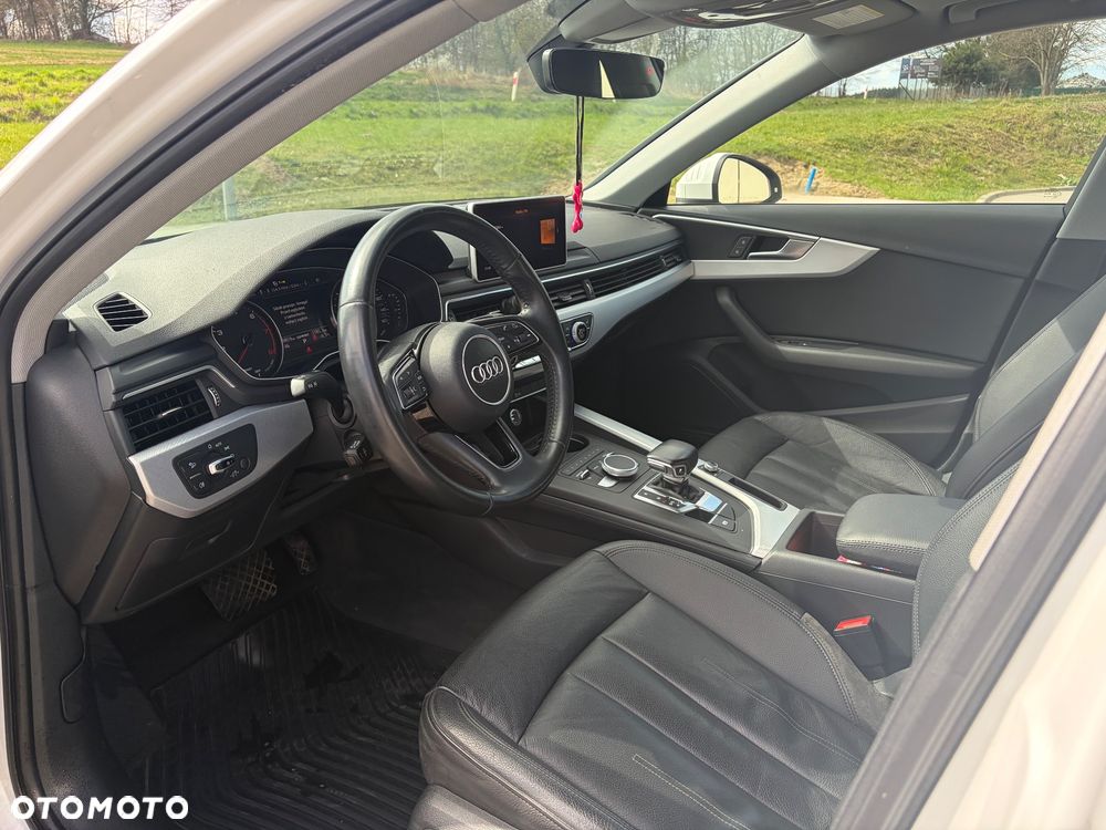 Audi A4 Limousine 2.0 TFSI ultra S tronic - 14