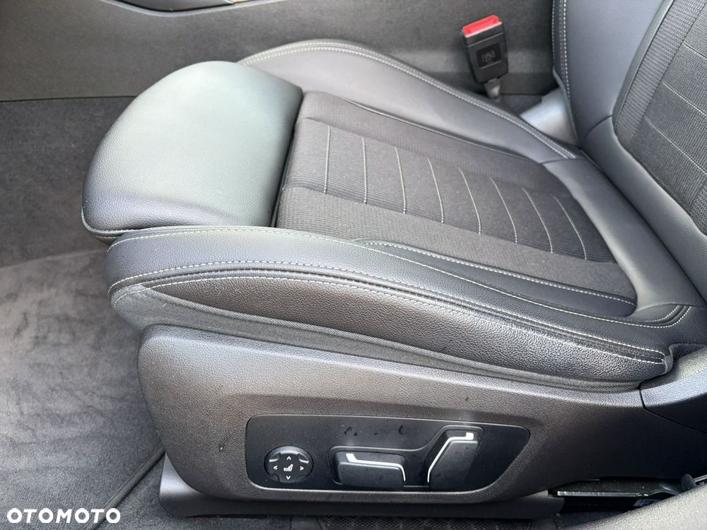 BMW Seria 3 - 13