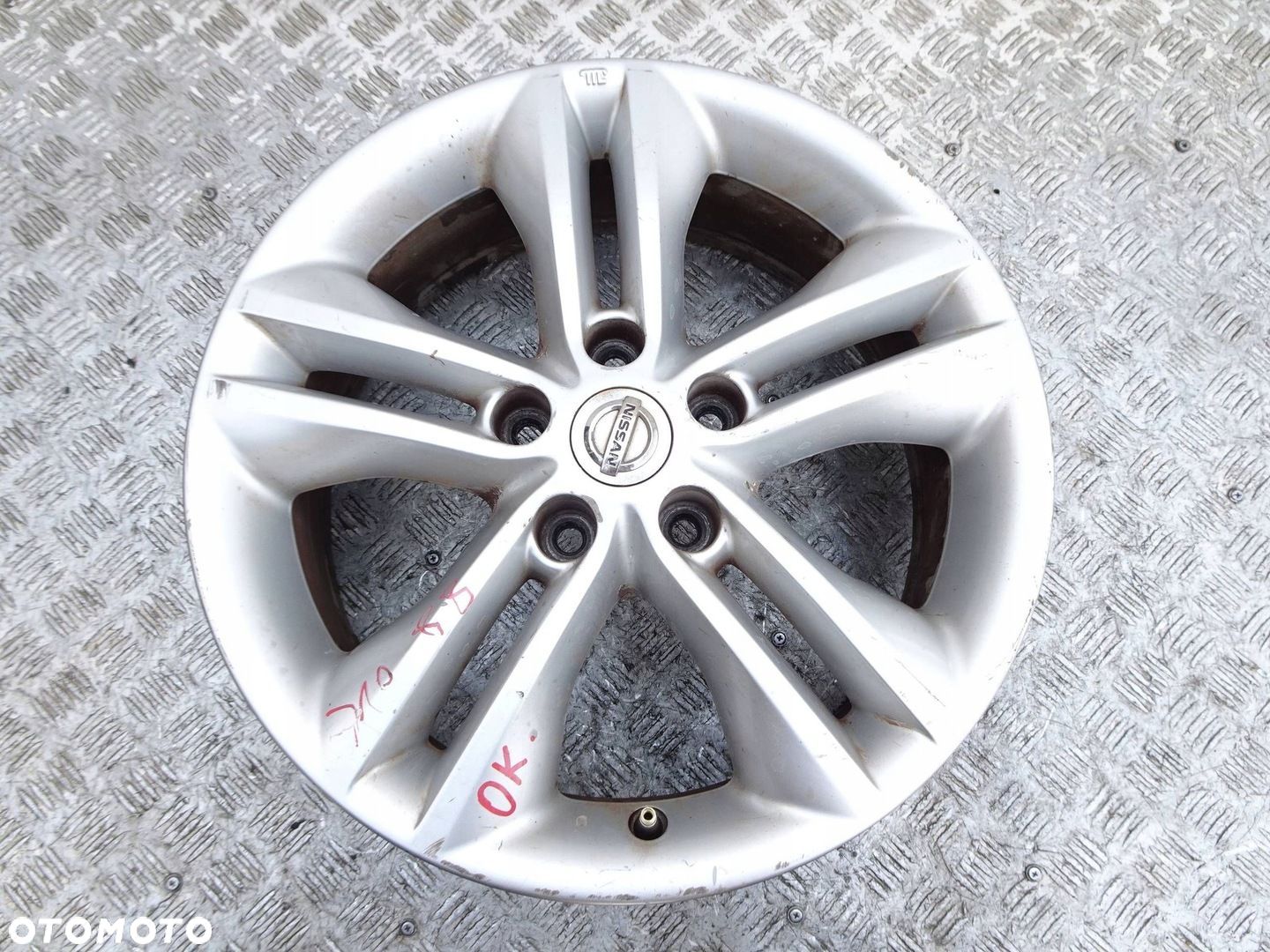 Alufelga Nissan Qashqai J10 17" 5x114.3 ET 40 - 1