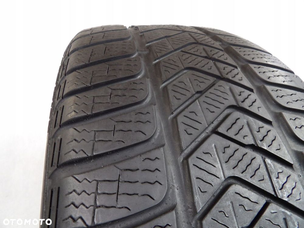 1X opona 245/40R19 PIRELLI SOTTOZERO 3 WINTER - 2