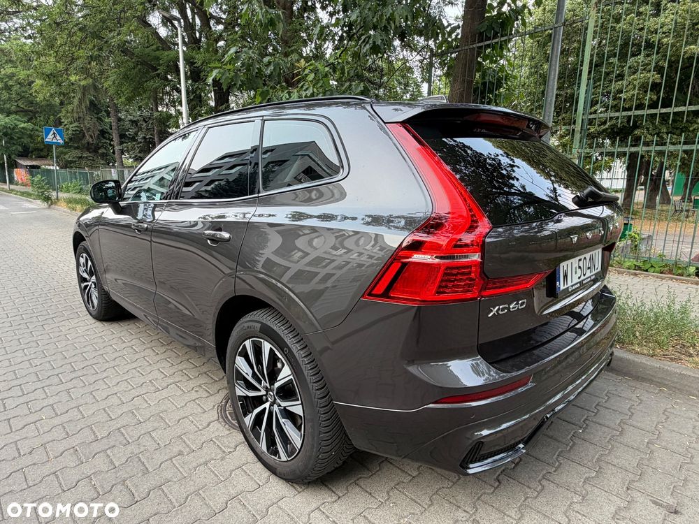 Volvo XC 60 B4 B Plus Bright - 8