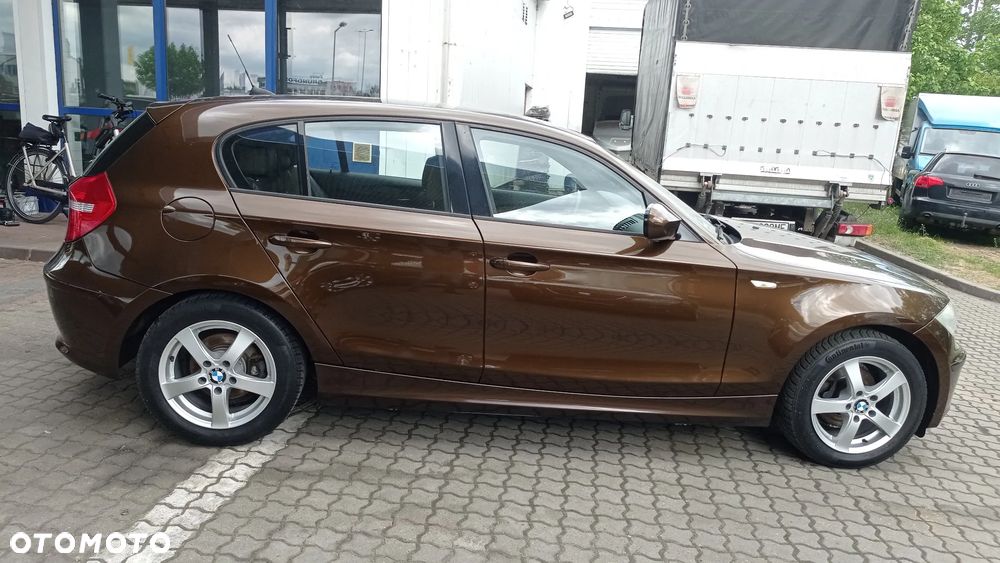 BMW Seria 1 116i Edition Sport - 24