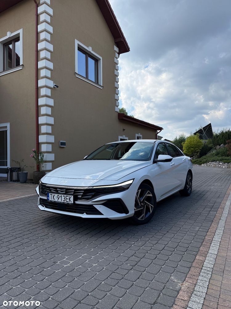 Hyundai Elantra 1.6 Smart - 2