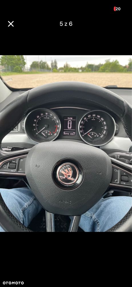 Skoda Superb 2.0 TDI Active DSG - 5