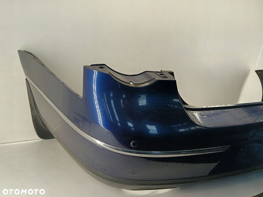 ZDERZAK TYLNY VW PASSAT B6 05-10 SEDAN PDC - 3