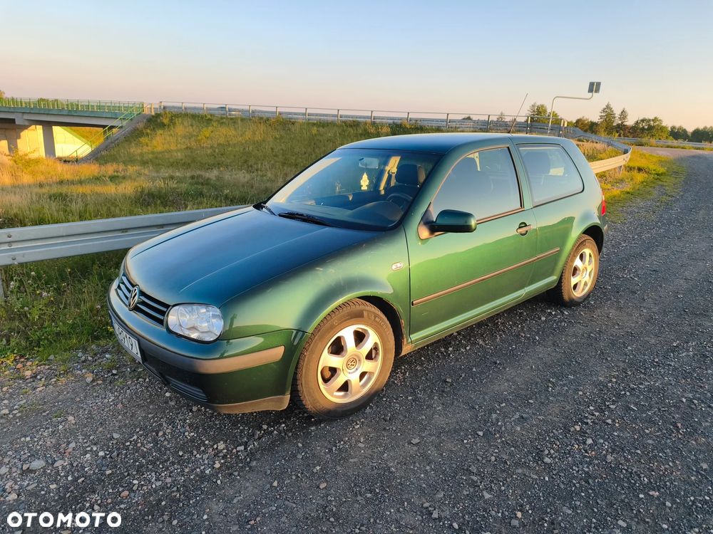 Volkswagen Golf - 9